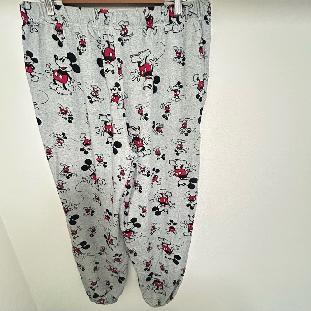NWOT Disney Mickey Mouse Long Sleeve Soft Jersey Pajama Lounge Set, Size L - Picture 11 of 15